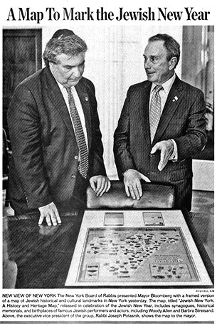 >Mayor Michael Bloomberg and Rabbi Joseph Potasnik with Ephemera Press's Jewish New York  History and Heritage Map. Photo by Heuichul Kim